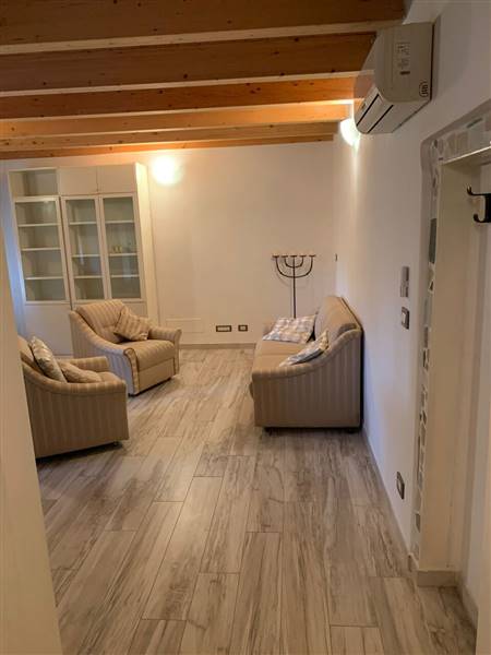 Immagine WhatsApp 2025-05-20 ore 12.38.11_cc6ed519