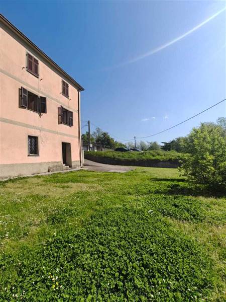 casa indipendente in vendita a Licciana Nardi
