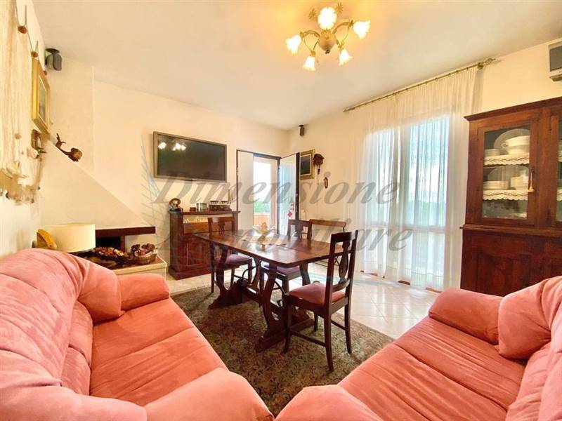 photo_5810003502448099177_y (FILEminimizer).jpg