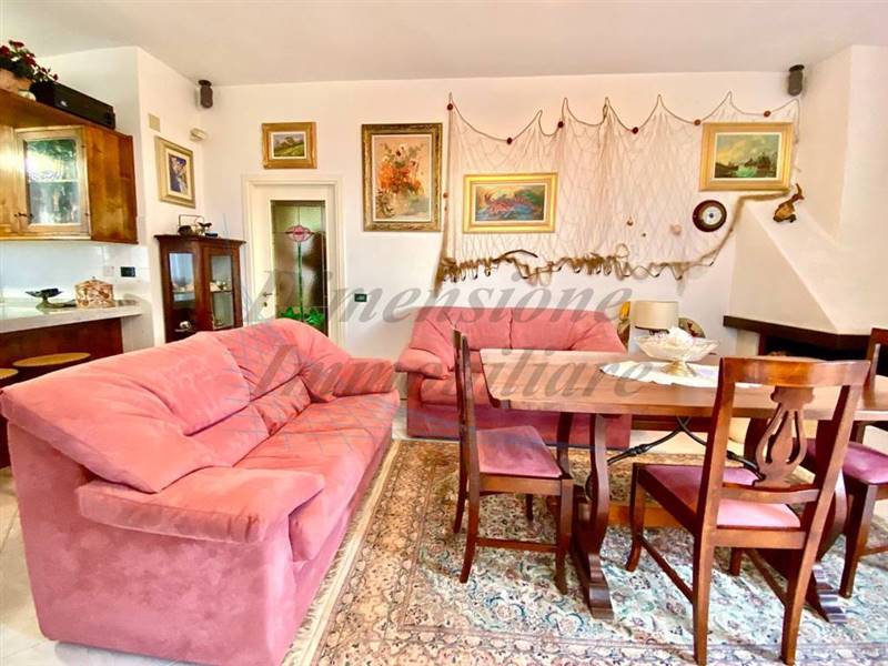 photo_5810003502448099175_y (FILEminimizer).jpg