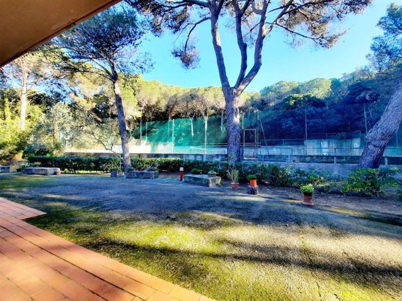 photo_5915604030858575886_y (FILEminimizer).jpg