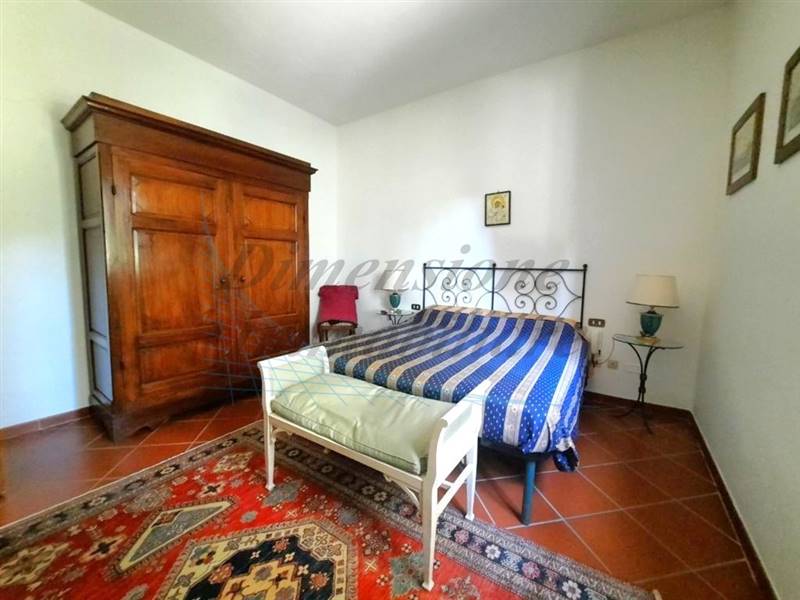 photo_5798386569395161026_y (FILEminimizer).jpg