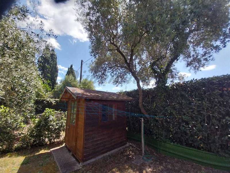 Casetta attrezzi.jpg