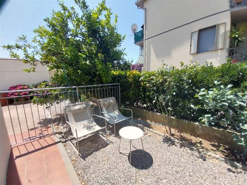 Giardino - Zona Relax.jpg