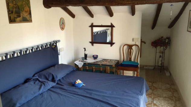 case-in-vendita-fosdinovo-semindipendente-in-vendi