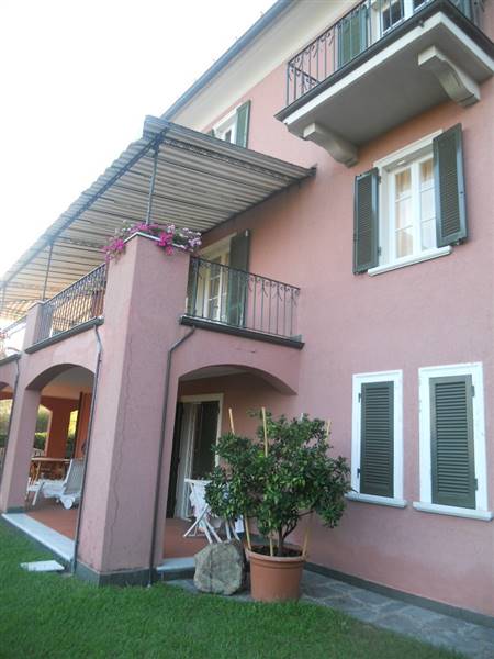 Villa in Via Montefrancio 69 a Castelnuovo Magra