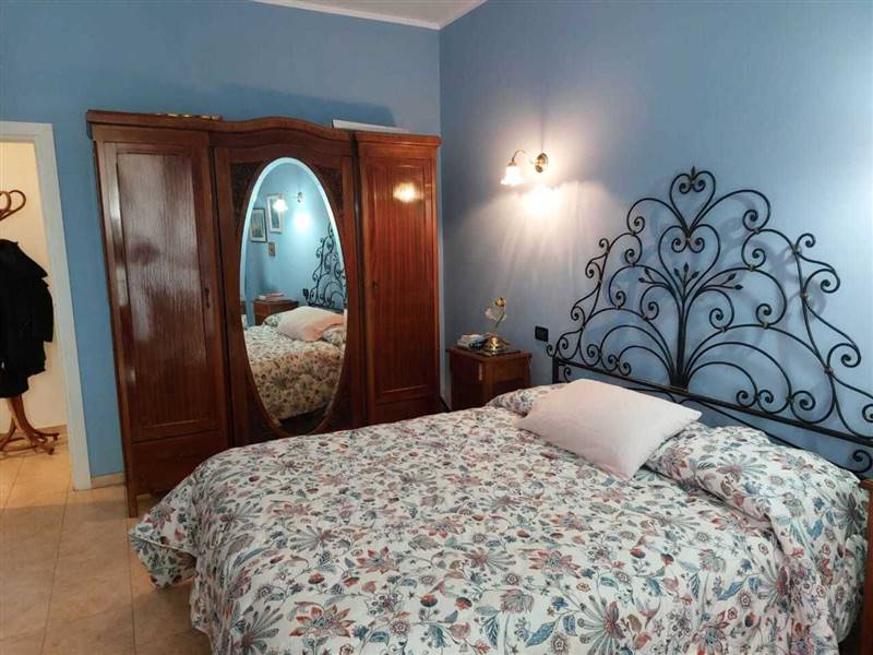 WhatsApp Image 2024-04-10 at 13.18.58(1).jpeg