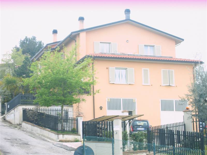 Appartamento indipendente a Giano Dell'Umbria