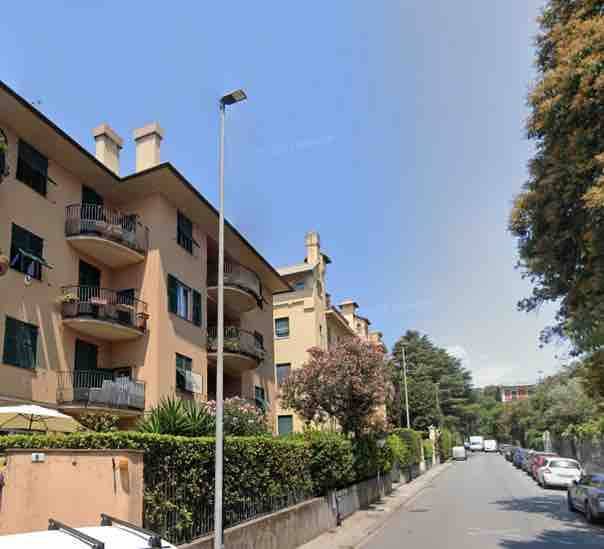Appartamento in Via Flora in zona Albaro a Genova