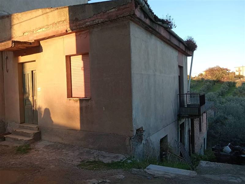 Casa singola in Via Lauri a Sellia Marina