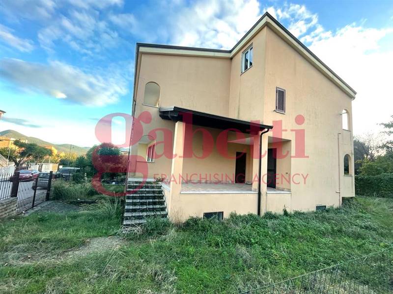 Villa in Via Padre Cipriano Caruso, Snc a Pietravairano
