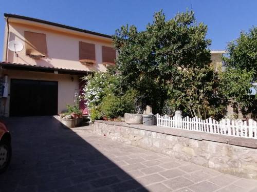 Casa singola in Via Felice Cau a Villa Sant'Antonio