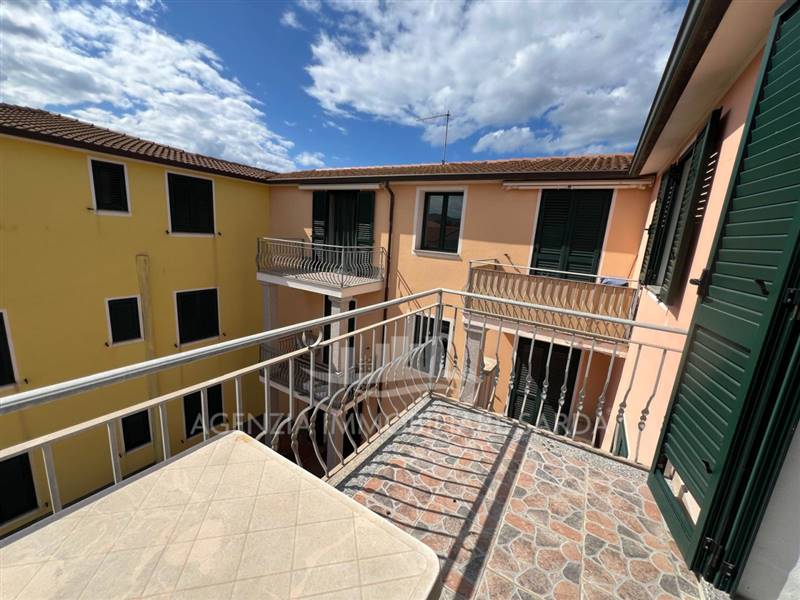 WhatsApp Image 2025-10-10 at 19.03.55 (15).jpeg