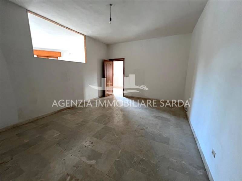 WhatsApp Image 2025-12-11 at 16.03.06 (23).jpeg