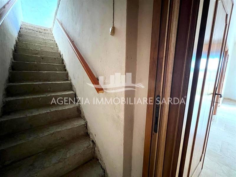 WhatsApp Image 2025-12-11 at 16.03.06 (12).jpeg