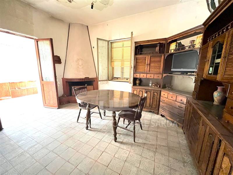 WhatsApp Image 2025-10-15 at 09.05.56 (4).jpeg