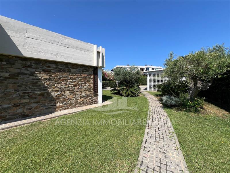 Immagine WhatsApp 2025-06-19 ore 17.00.28_8577e15a