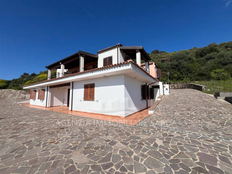 Immagine WhatsApp 2025-04-15 ore 11.15.28_df6e6da4