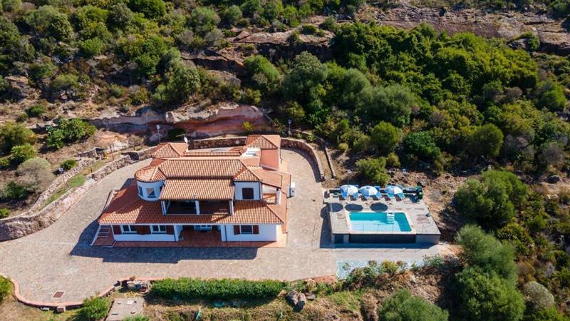 Immagine WhatsApp 2025-04-10 ore 19.10.27_7db80f6d