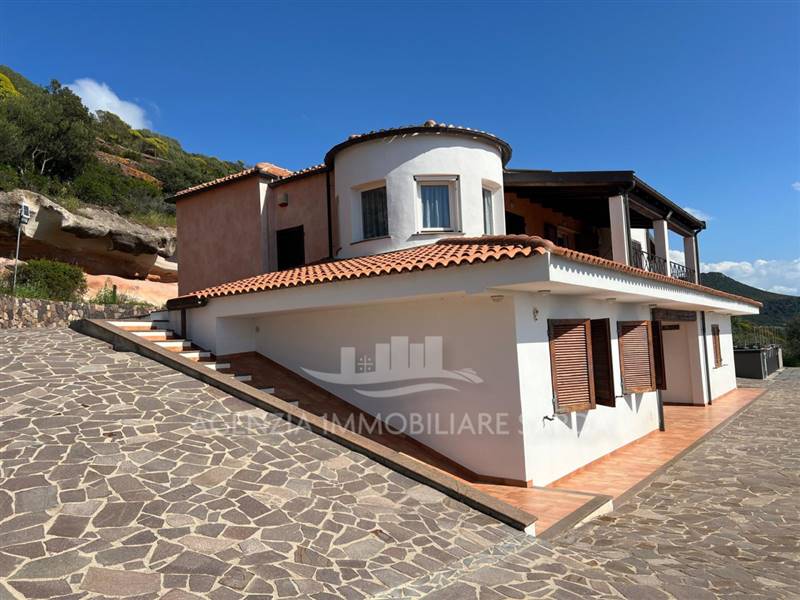 Immagine WhatsApp 2025-04-15 ore 11.15.28_663bfc5c