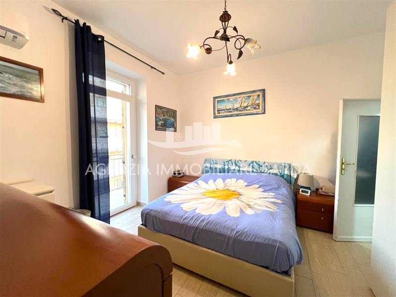 WhatsApp Image 2025-12-17 at 09.41.41 (14).jpeg