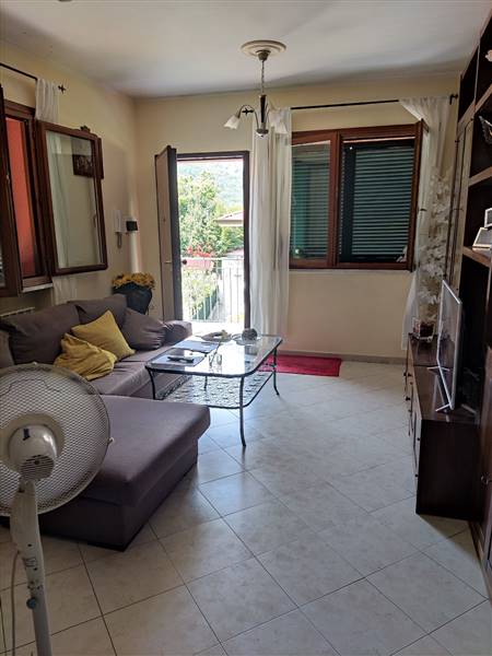 Appartamento in ottime condizioni in zona Bedizzano a Carrara