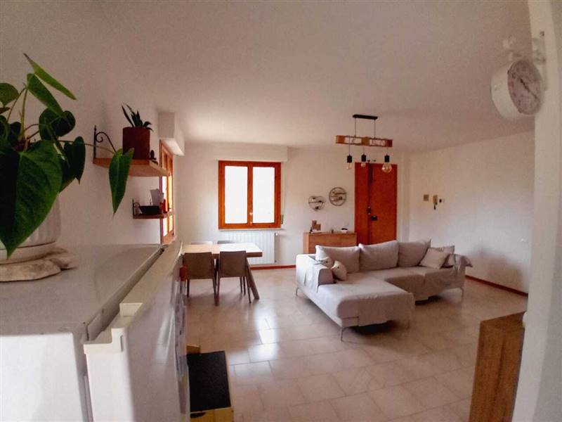 PHOTO-2025-11-27-11-57-22 (12).jpg