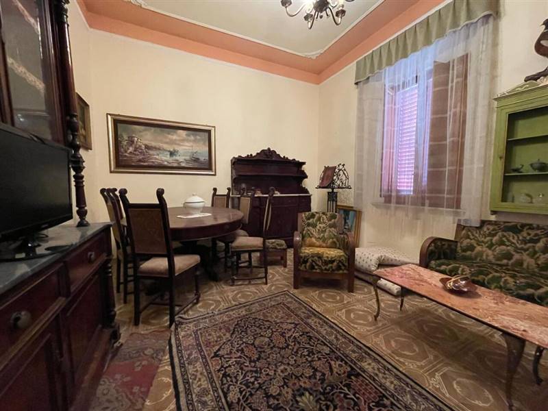 PHOTO-2025-11-08-14-26-55 (7).jpg